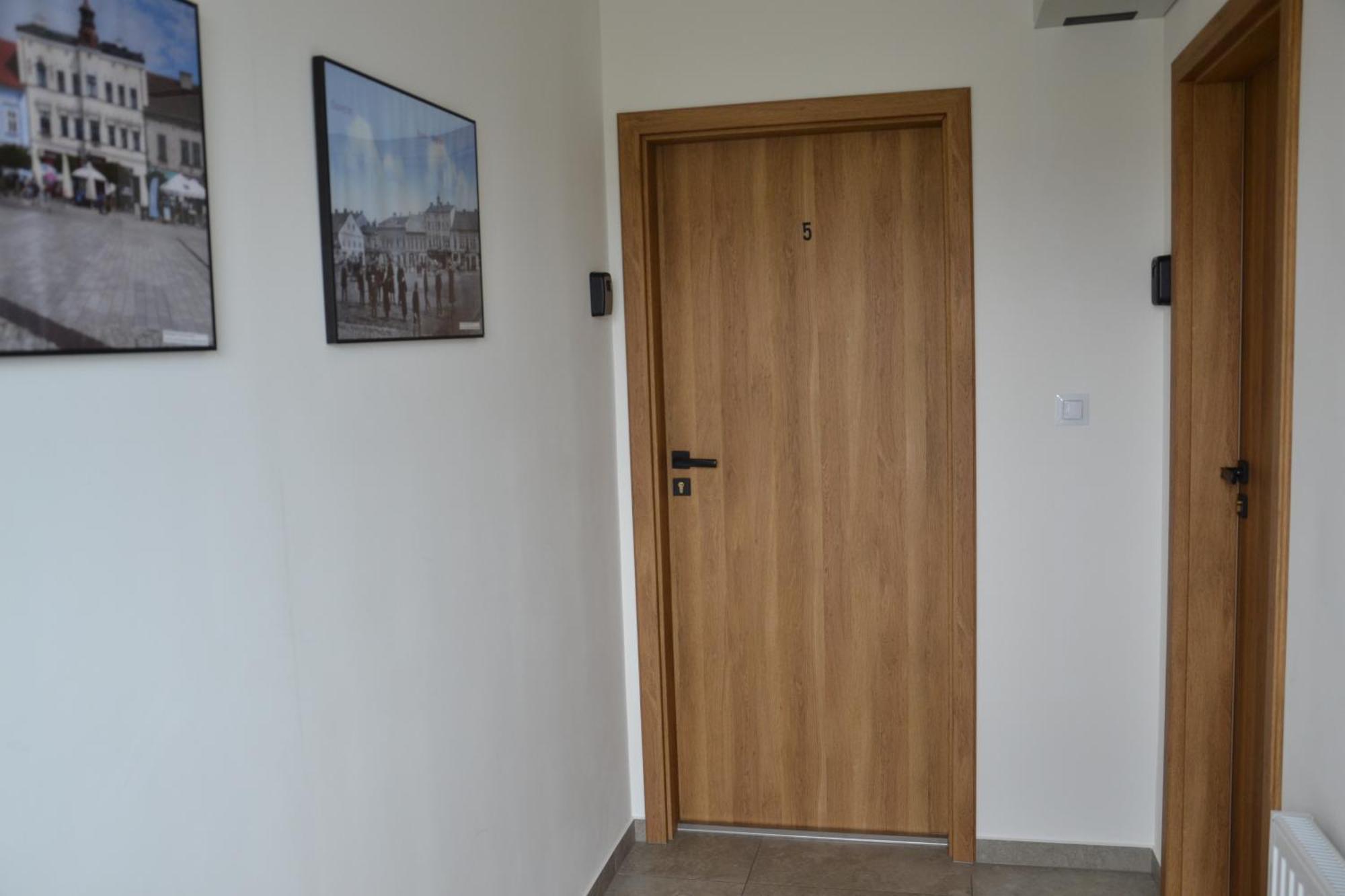 Apartamenty Na Ceglanej Oswiecim Luaran gambar